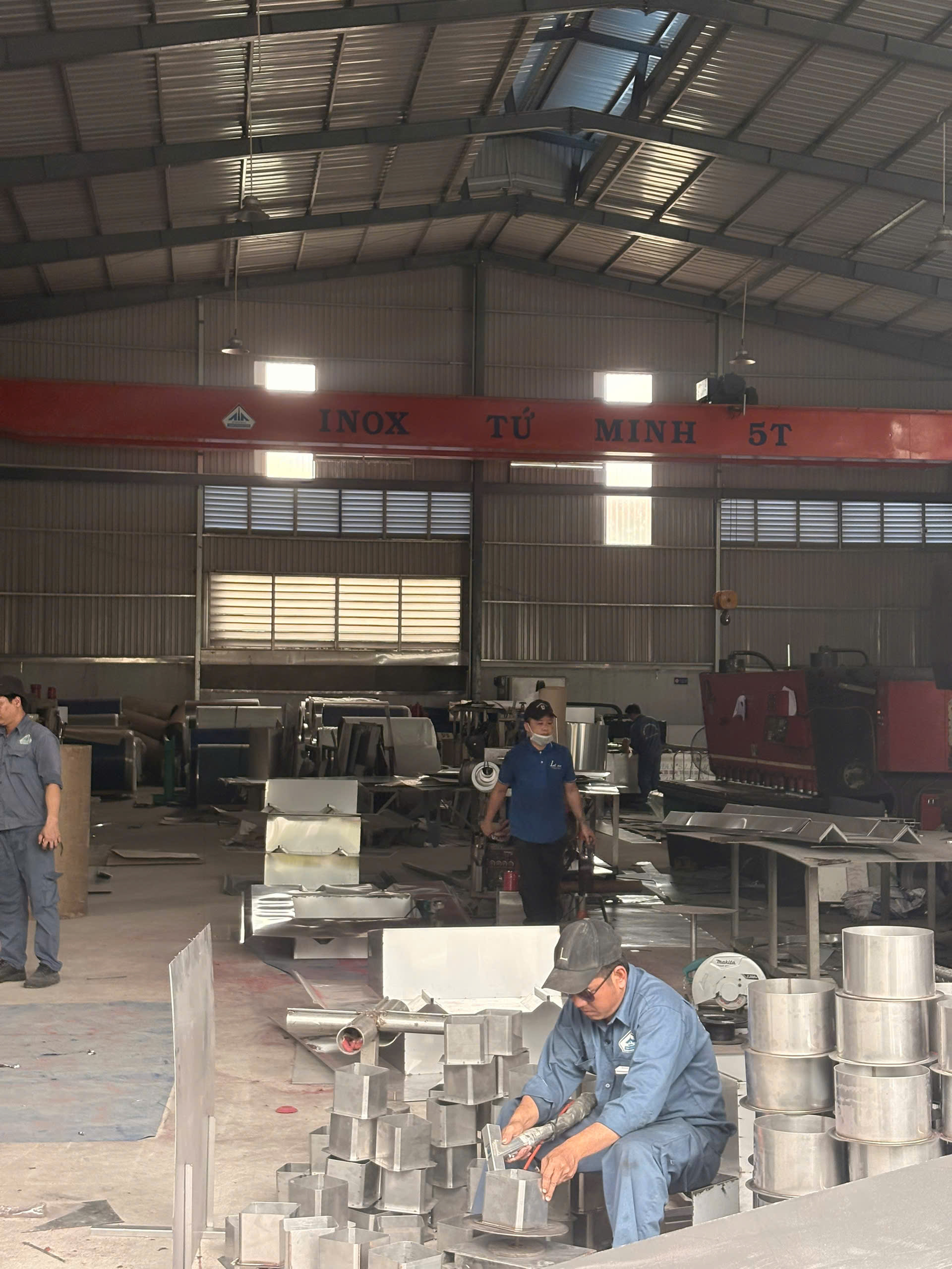 inox tu minh 3